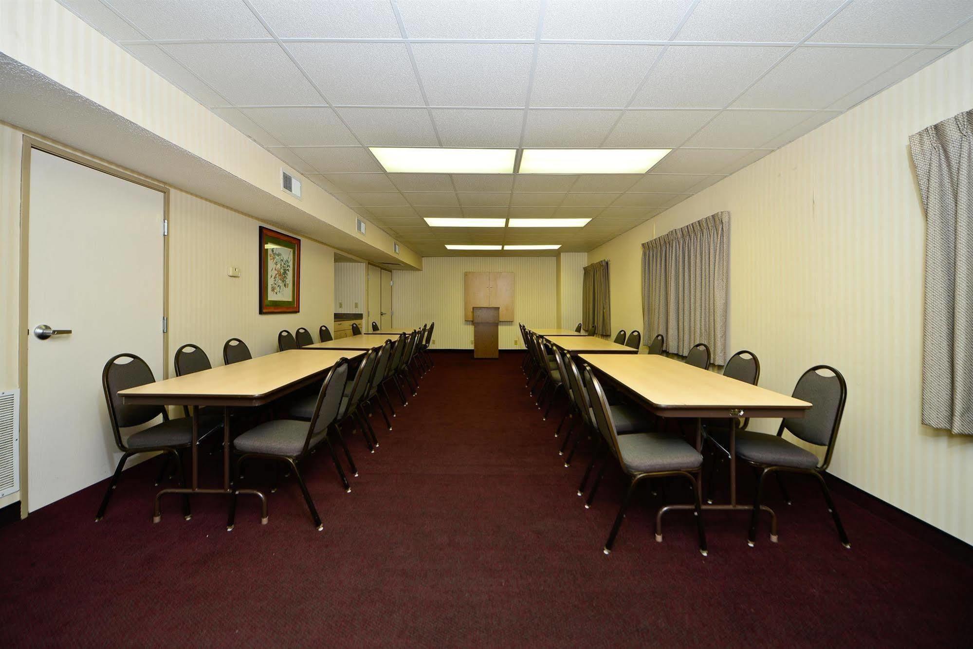 America'S Best Value Inn And Suites - Jackson Restaurace fotografie